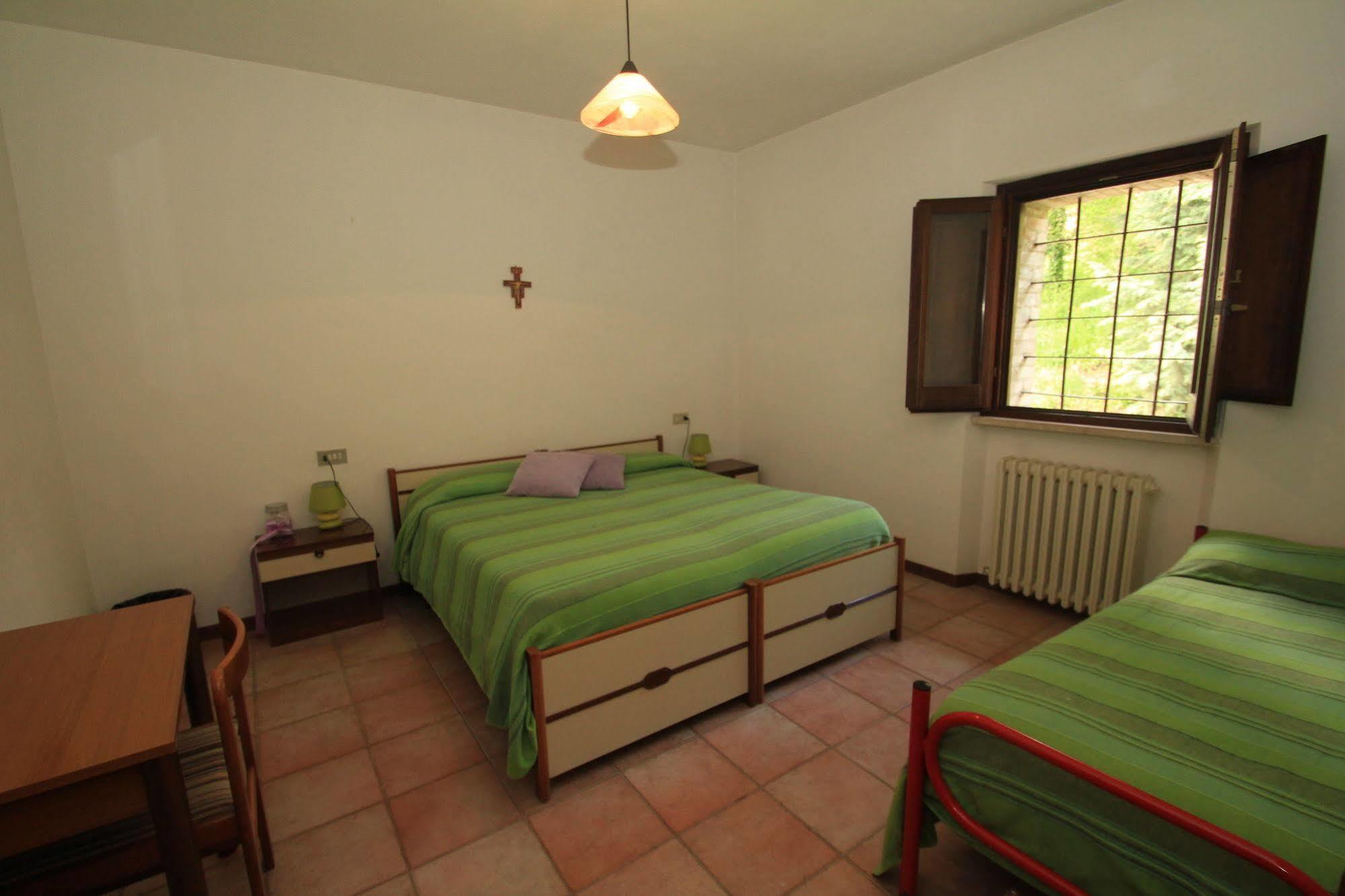 Hotel La Quiete Assisi Ngoại thất bức ảnh