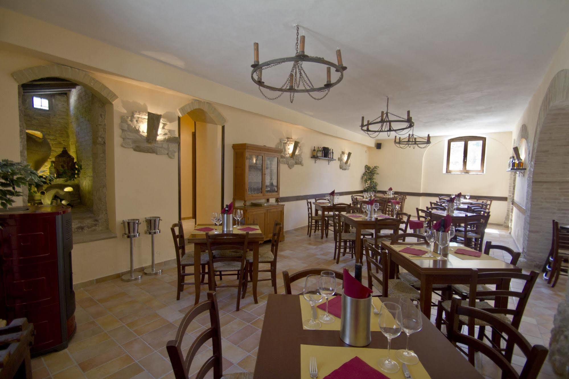 Hotel La Quiete Assisi Ngoại thất bức ảnh