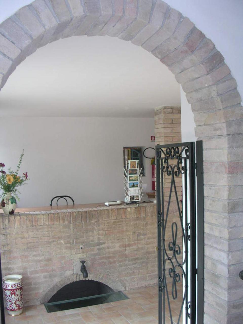 Hotel La Quiete Assisi Ngoại thất bức ảnh